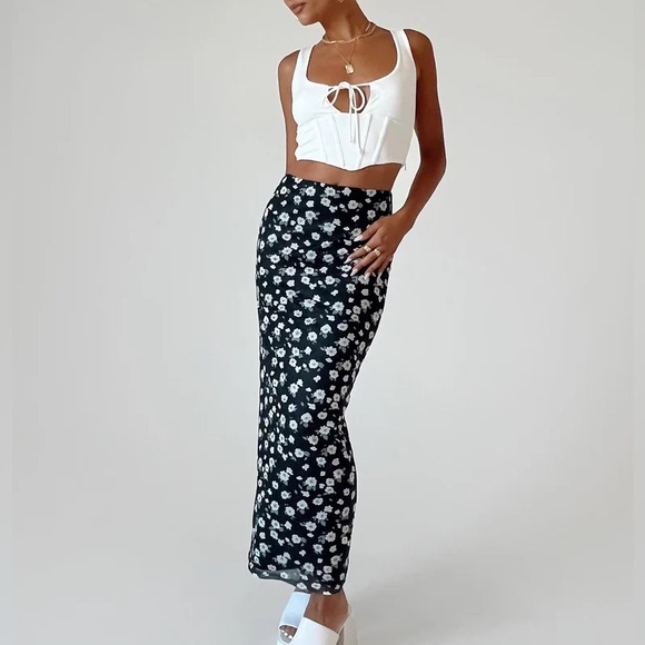 KNOX MAXI SKIRT BLACK FLORAL - Picture 1 of 3
